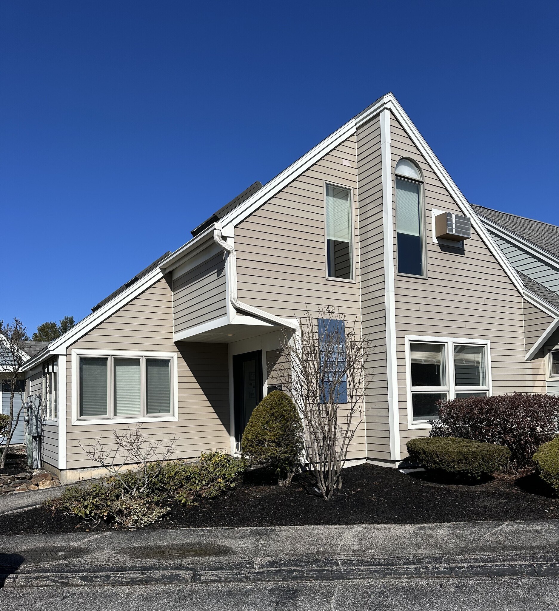 62 Portland Rd, Kennebunk, ME for sale Primary Photo- Image 1 of 3