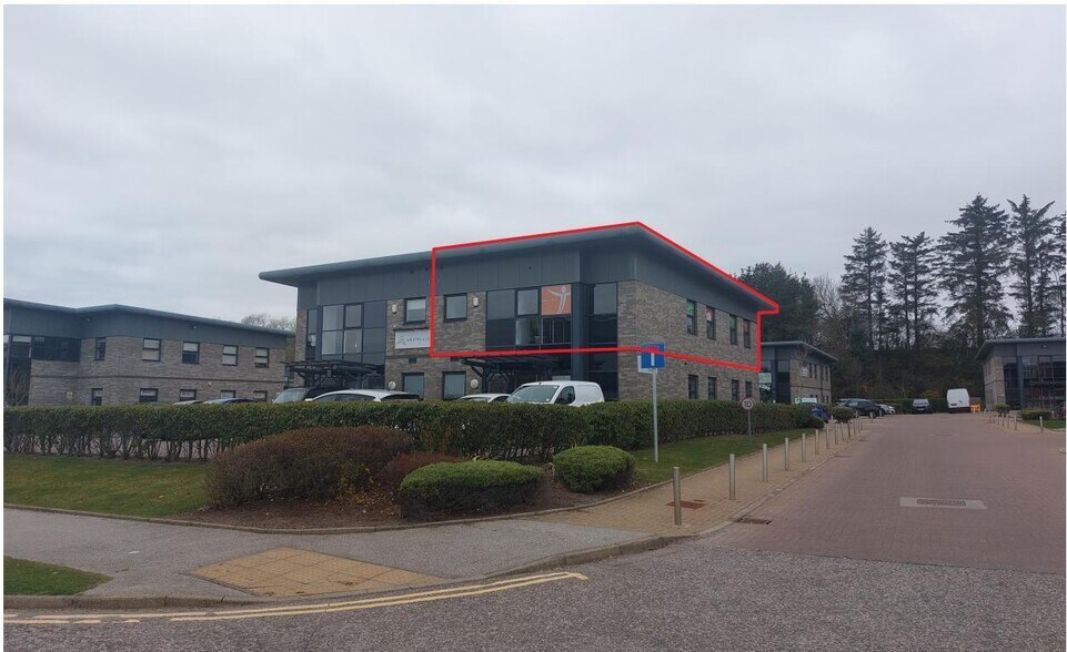 Abercrombie Ct, Westhill à louer - Photo du bâtiment - Image 2 de 9