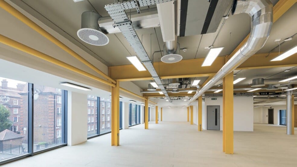 77 Fulham Palace Rd, London for lease - Building Photo - Image 2 of 11