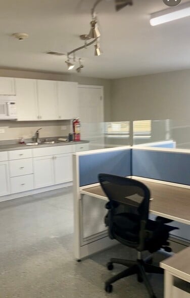 14001-14027 W Illinois Hwy, New Lenox, IL for lease - Building Photo - Image 3 of 17