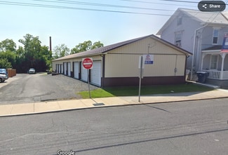 Plus de détails pour 77 E York St, Biglerville, PA - Spécialité à vendre