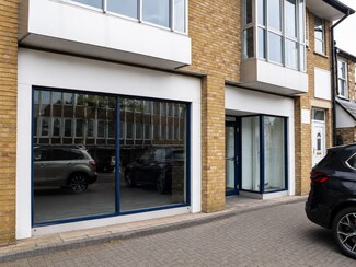 Plus de détails pour 41-43 Castle St, High Wycombe - Bureau à louer