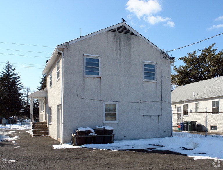 2427 Susquehanna Rd, Abington, PA for sale - Building Photo - Image 3 of 3