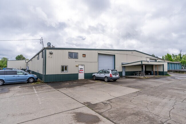 Plus de détails pour 3220 Pringle Rd SE, Salem, OR - Industriel à louer