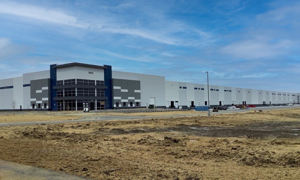 13922 N Ormandy Rd, Mooresville, IN à louer - Photo du bâtiment - Image 3 de 3