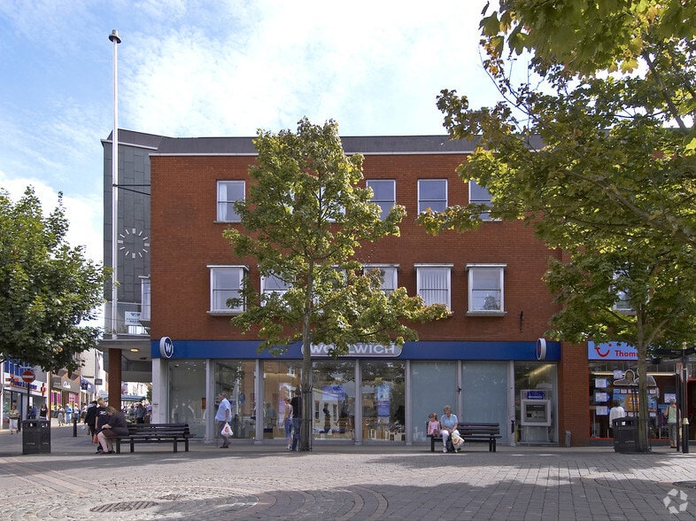 1-9D Castle Street & 8 Market Street portfolio of 4 properties for sale on LoopNet.ca - Primary Photo - Image 1 of 2