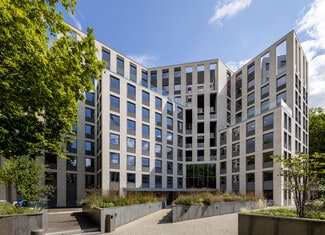 More details for 81 Boulevard De La Bataille De Stalingrad, Villeurbanne - Office for Lease