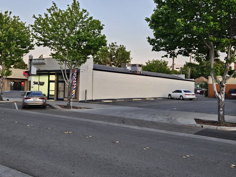 22-24 E 10th St, Tracy, CA for sale - Building Photo - Image 2 of 4