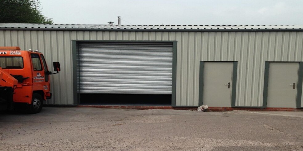 Units 7A & 7B Lingard St, Stoke On Trent for lease - Building Photo - Image 1 of 1