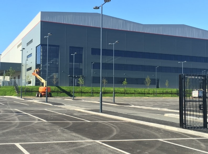 168 Printers Fold, Burnley for lease - Building Photo - Image 3 of 6