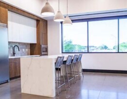 900 E Lone Cactus Dr, Phoenix, AZ à vendre - Photo intérieure - Image 3 de 6