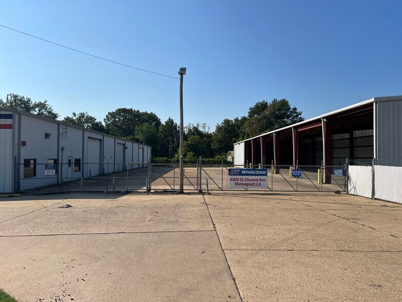 4623 Greenwood Rd, Shreveport, LA à louer - Photo du bâtiment - Image 2 de 5