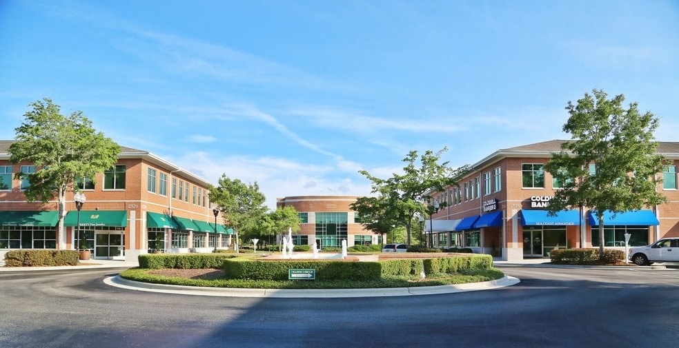 2528 Independence Blvd, Wilmington, NC for lease - Building Photo - Image 3 of 29