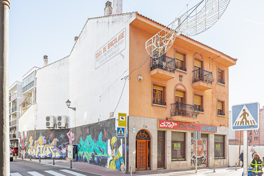 Calle los Curas, 44, Torrejón De Ardoz, Madrid for lease - Building Photo - Image 2 of 4