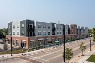 Plus de détails pour N63-W23675 Main St, Sussex, WI - Commerce de détail à louer