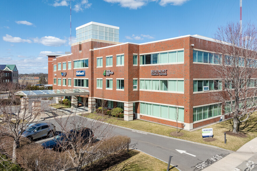 250 First Ave, Needham, MA à vendre - Photo du bâtiment - Image 1 de 1