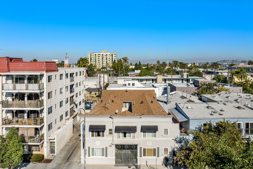 625 E Broadway, Long Beach, CA à vendre - Photo du bâtiment - Image 1 de 1