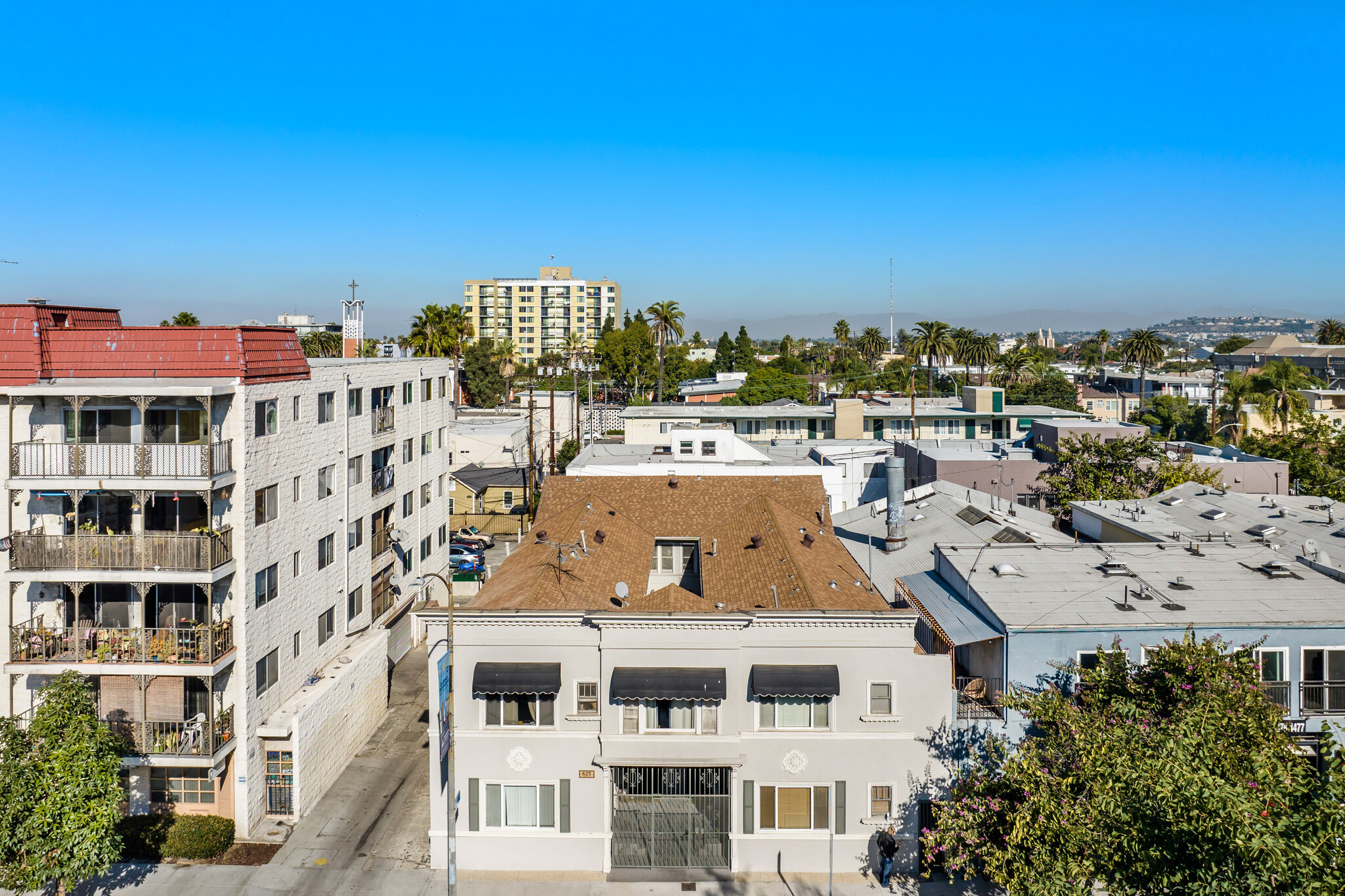 625 E Broadway, Long Beach, CA à vendre Photo du bâtiment- Image 1 de 1