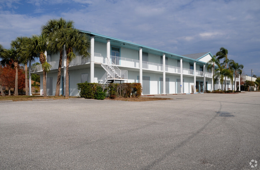 4000 S US Hwy 1, Fort Pierce, FL for lease - Building Photo - Image 3 of 3