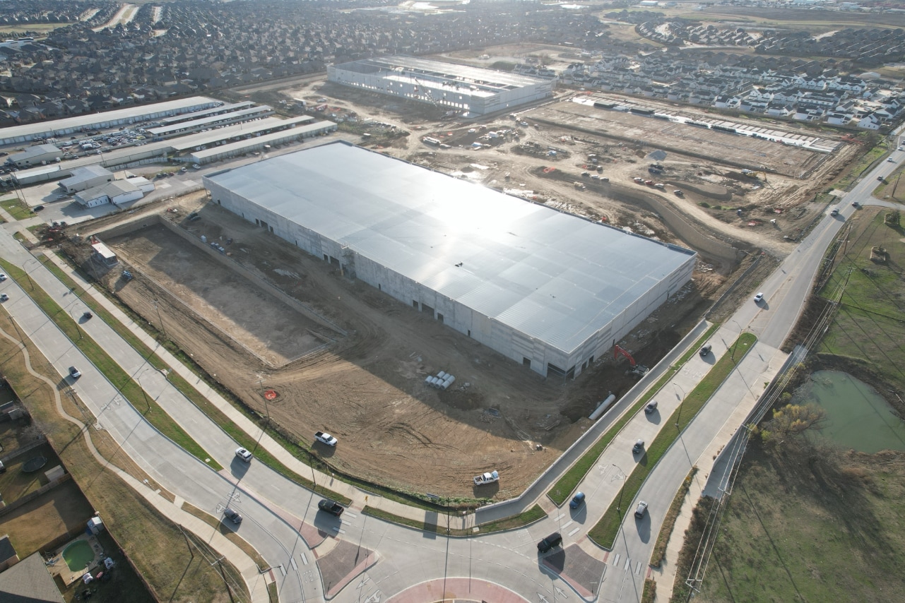 E Bonds Ranch Rd & Harmon Rd, Fort Worth, TX à louer Photo du bâtiment- Image 1 de 5