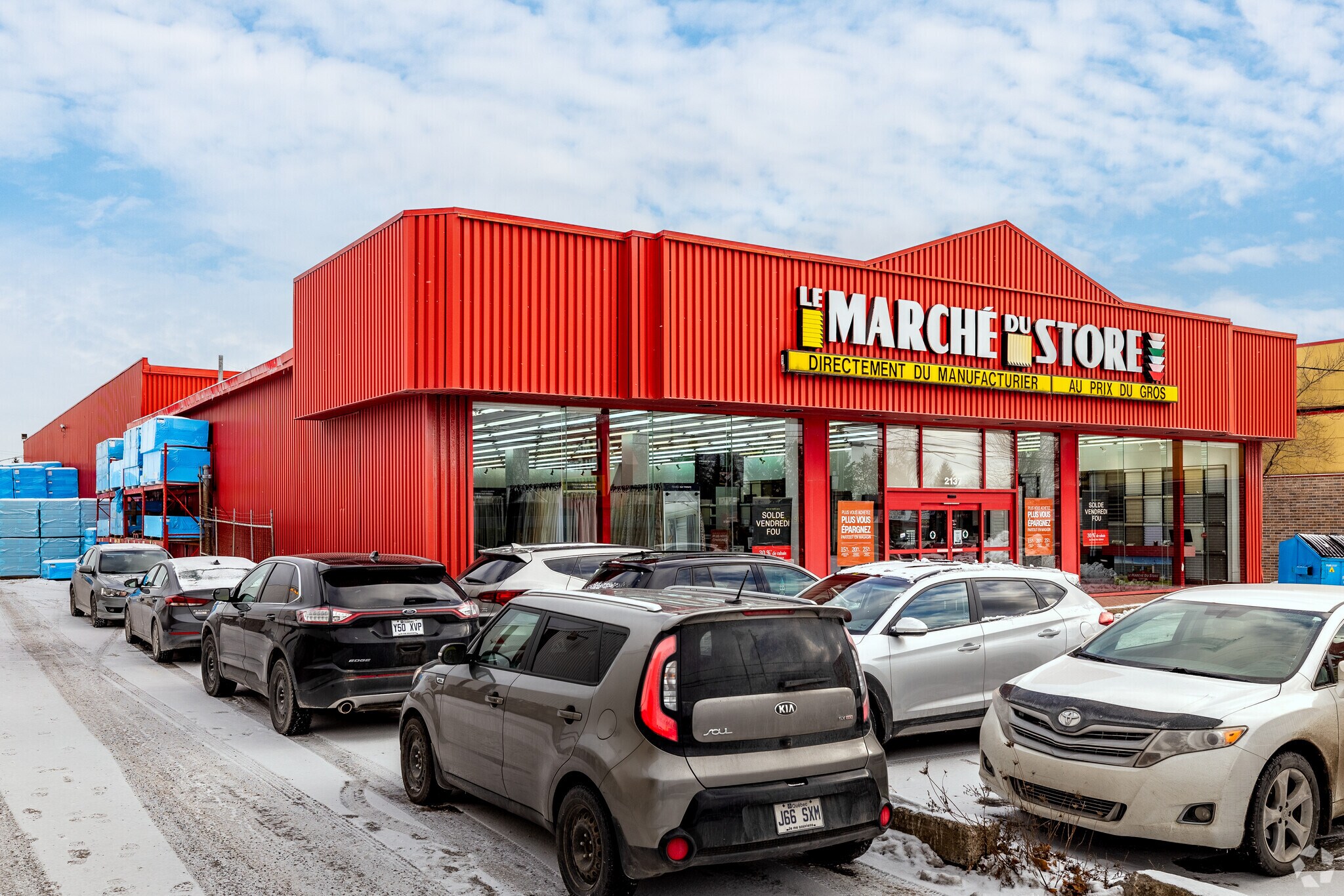 2137 Boul Du Curé-Labelle, St-Jérôme, QC à vendre Photo du bâtiment- Image 1 de 1