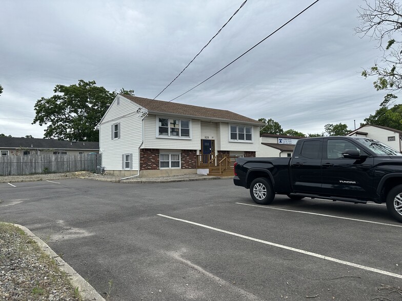 929 Lacey Rd, Forked River, NJ for sale - Building Photo - Image 3 of 14