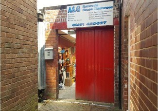 Plus de détails pour 16B Bailey St, Oswestry - Commerce de détail à vendre