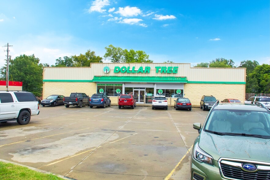 1246 Lamar Ave, Memphis, TN à vendre - Photo du bâtiment - Image 2 de 4