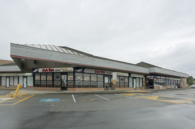 Plus de détails pour 20631 Fraser Hwy, Langley, BC - Commerce de détail à louer