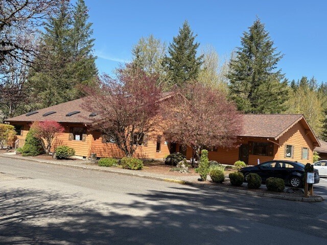 24461 Welches Rd, Welches, OR à louer - Photo du bâtiment - Image 1 de 15