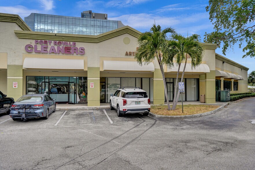 6602-6606 N Federal Hwy, Fort Lauderdale, FL à louer - Photo du bâtiment - Image 3 de 8