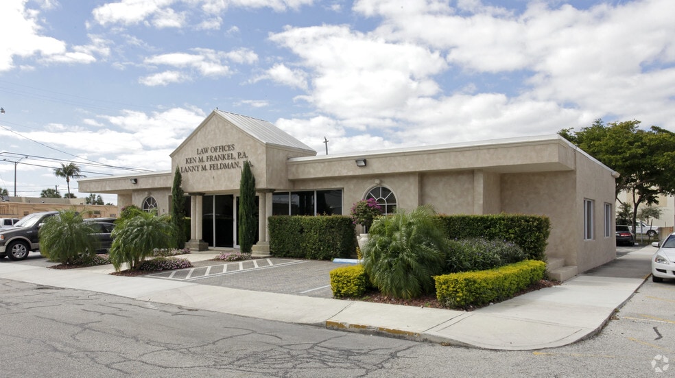 71 NE 27th Ave, Pompano Beach, FL for sale - Building Photo - Image 1 of 32