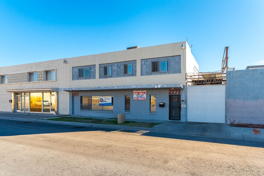 2272 Crestline Loop, North Las Vegas, NV à vendre - Photo du bâtiment - Image 1 de 33