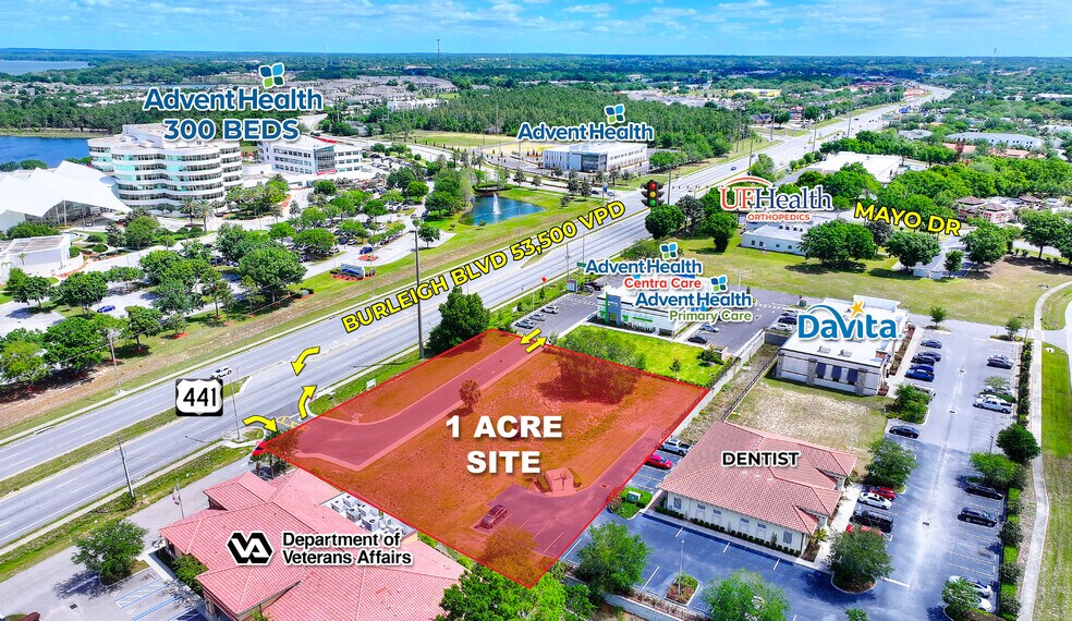 1410 E Burleigh Blvd, Tavares, FL à louer - Photo du bâtiment - Image 3 de 11