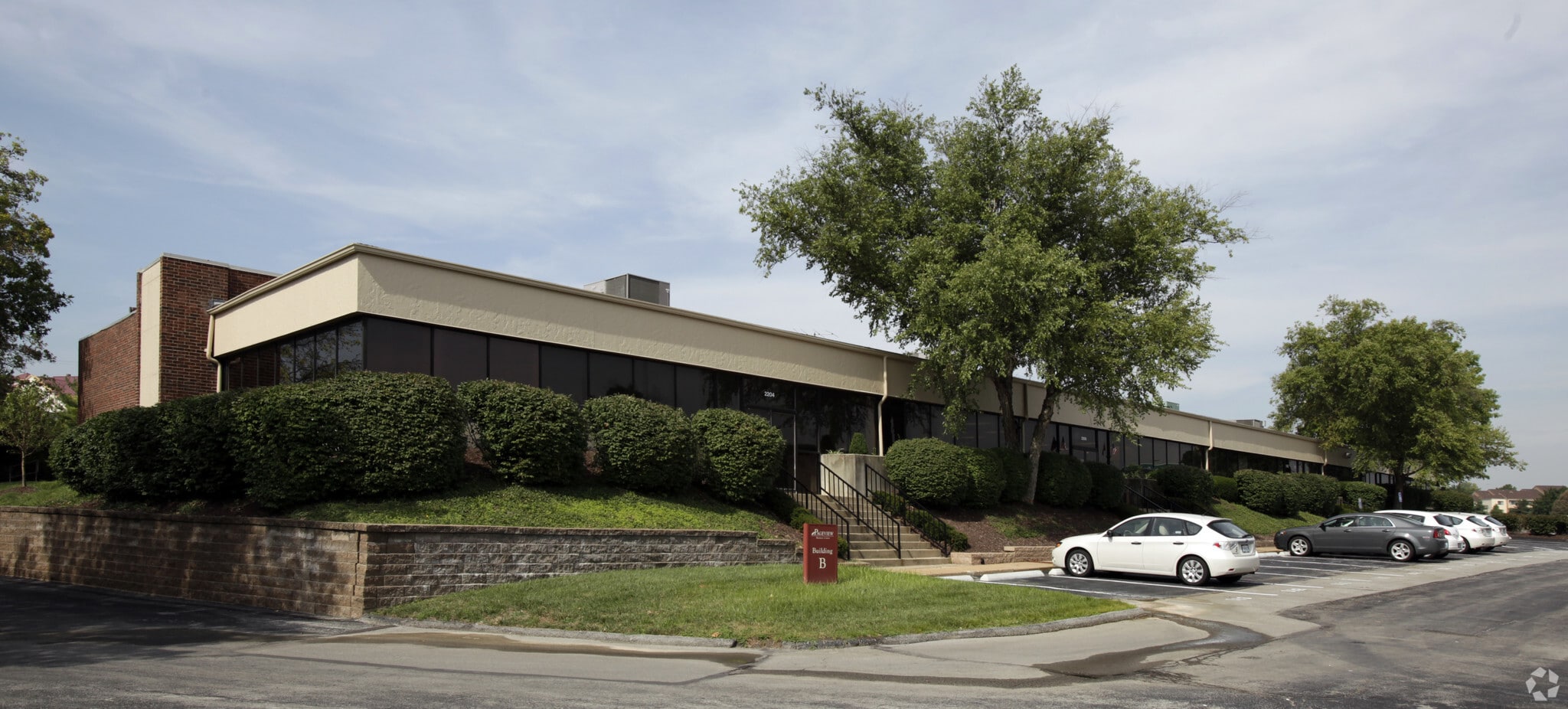 2204-2232 Welsch Industrial Ct, Saint Louis, MO for lease Primary Photo- Image 1 of 12