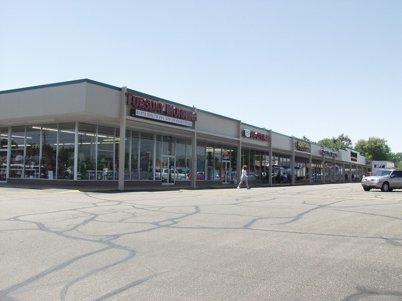 2902-2908 W 10th St, Greeley, CO for lease - Building Photo - Image 2 of 10