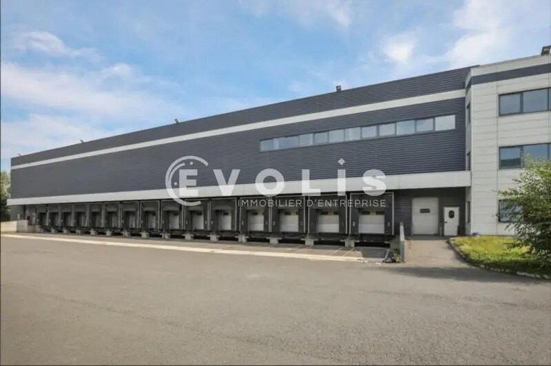 29 Rue Héléne Boucher, Chilly-Mazarin for lease - Building Photo - Image 2 of 10