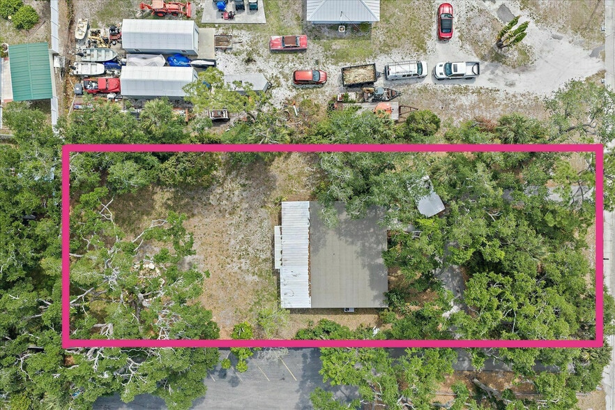 2503 53rd Ave W, Bradenton, FL for sale - Building Photo - Image 3 of 4