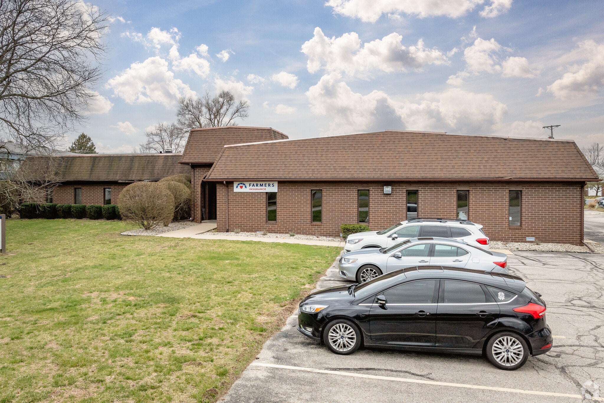 4906 N Holland Sylvania Rd, Sylvania, OH for lease Building Photo- Image 1 of 15