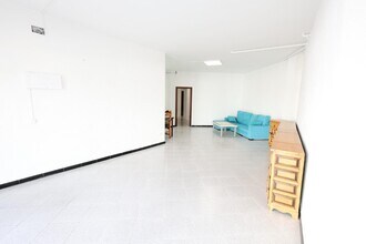 Commerce de détail dans El Vendrell, Tarragona à louer Photo intérieure- Image 2 de 15