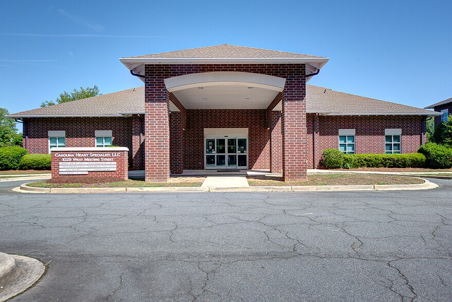1029 W Meeting St, Lancaster, SC à vendre - Photo principale - Image 1 de 1