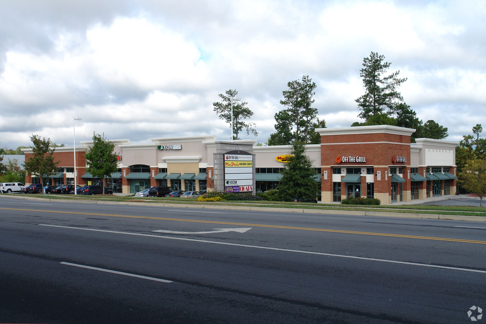 1010 Mansell Rd, Roswell, GA for lease Primary Photo- Image 1 of 3