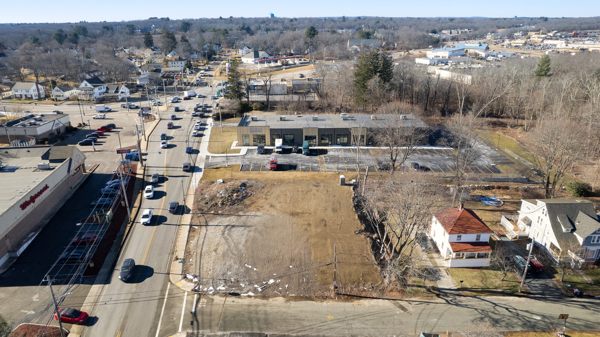 609 Pleasant St, Brockton, MA for lease Primary Photo- Image 1 of 7
