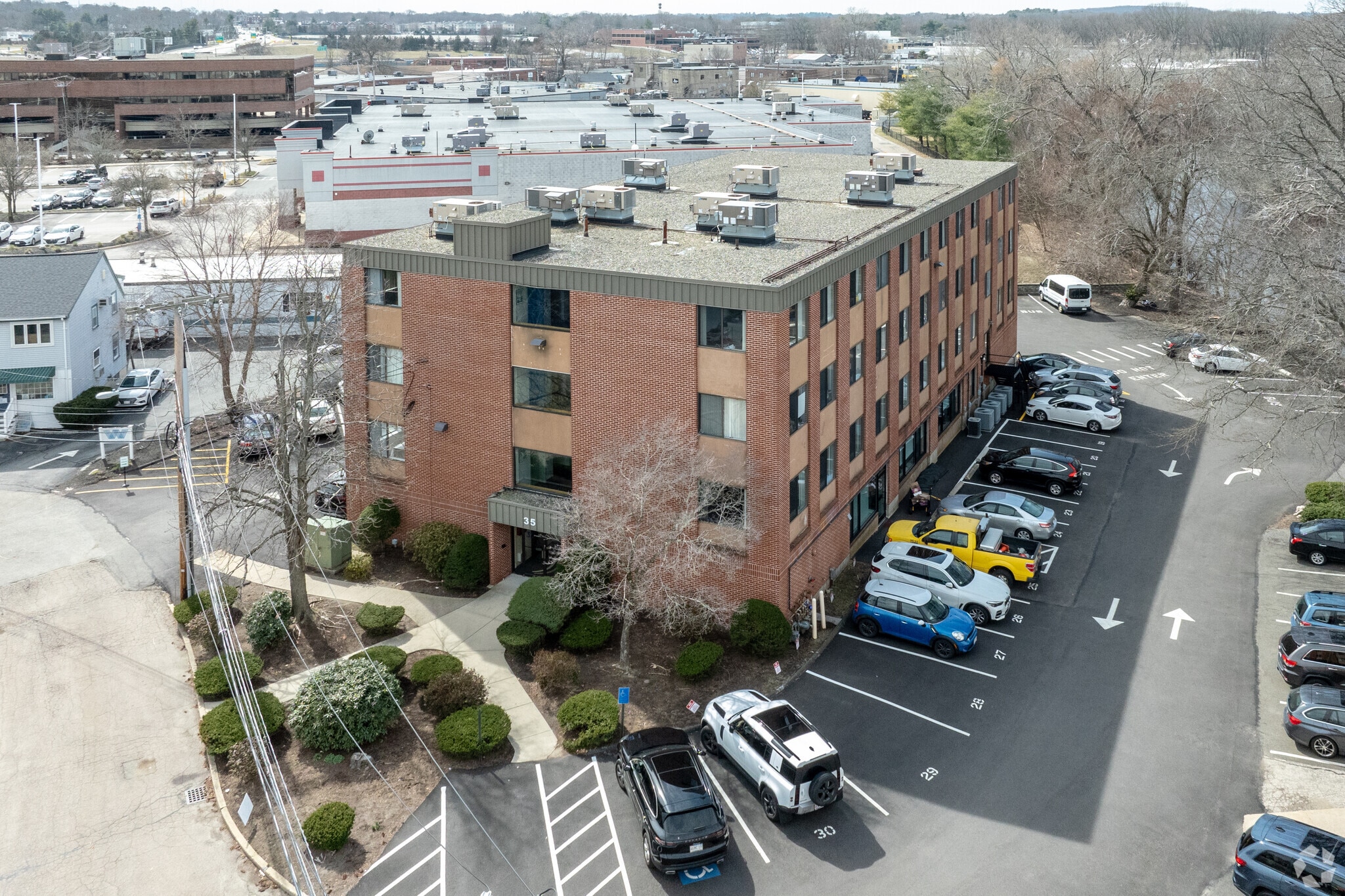 35 Highland Cir, Needham, MA for lease Primary Photo- Image 1 of 9