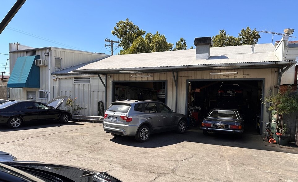 344-350 N Montgomery St, San Jose, CA for sale - Building Photo - Image 3 of 31