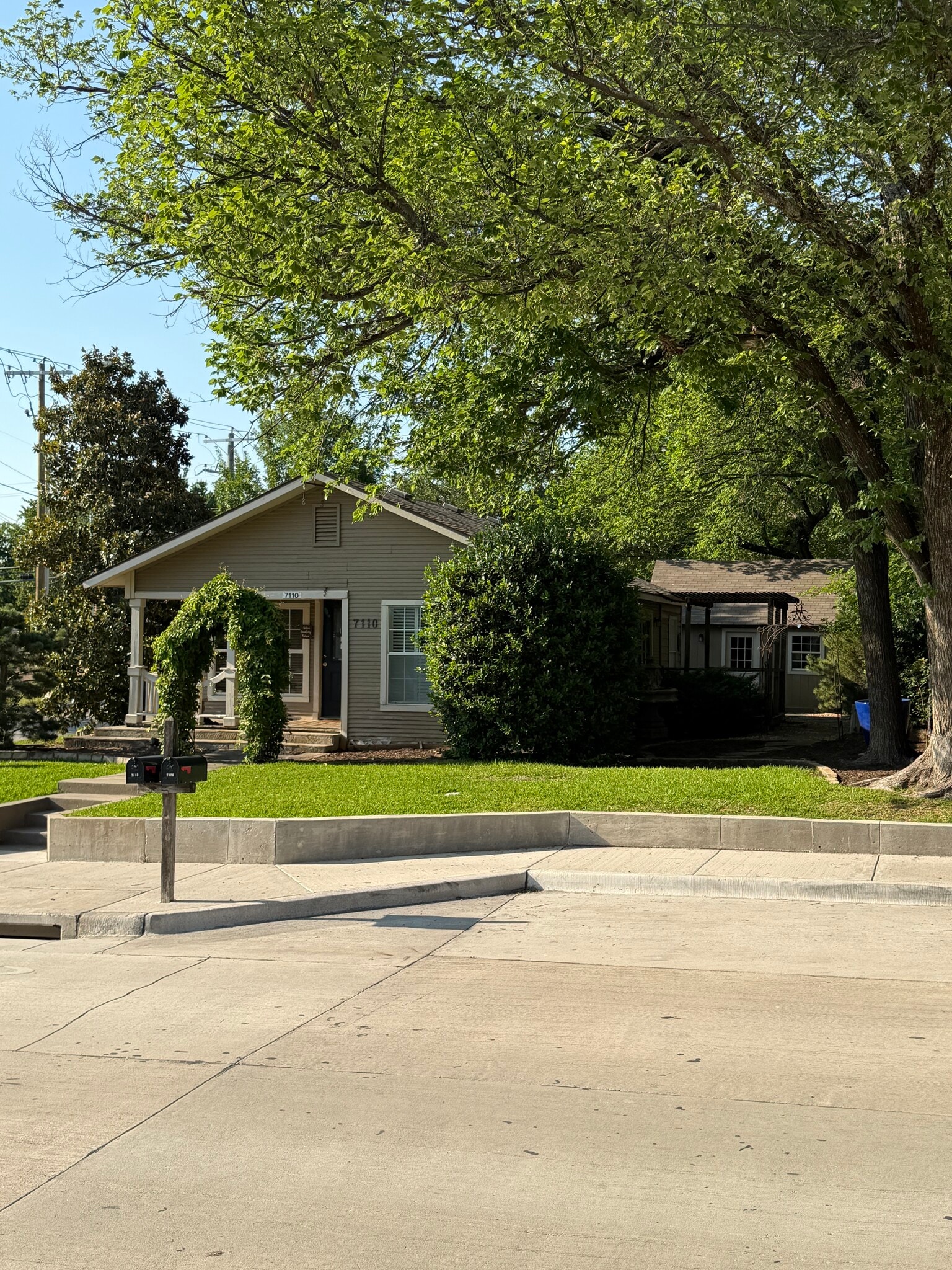 7110 Elm St, Frisco, TX for lease Building Photo- Image 1 of 7