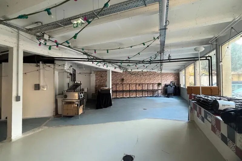 Industrial in Boulogne-Billancourt for lease - Interior Photo - Image 3 of 6