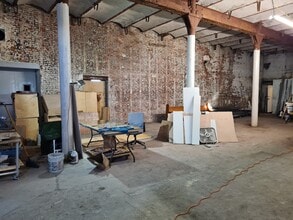 63 Governor St, Paterson, NJ for lease Interior Photo- Image 2 of 4