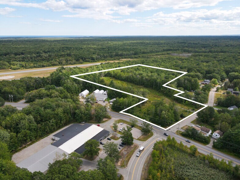 50 Landry st, Biddeford, ME à vendre - Photo du bâtiment - Image 2 de 3