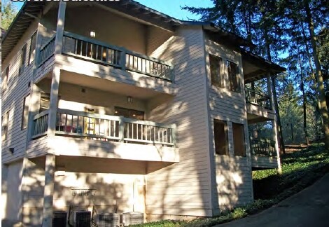 3805 108th Ave NE, Bellevue, WA à louer - Photo du bâtiment - Image 3 de 6